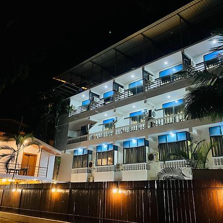 Hotel Pleasure Inn Near Turtle Beach Morjim Manage By Ld Group Of Hospitality Exterior foto